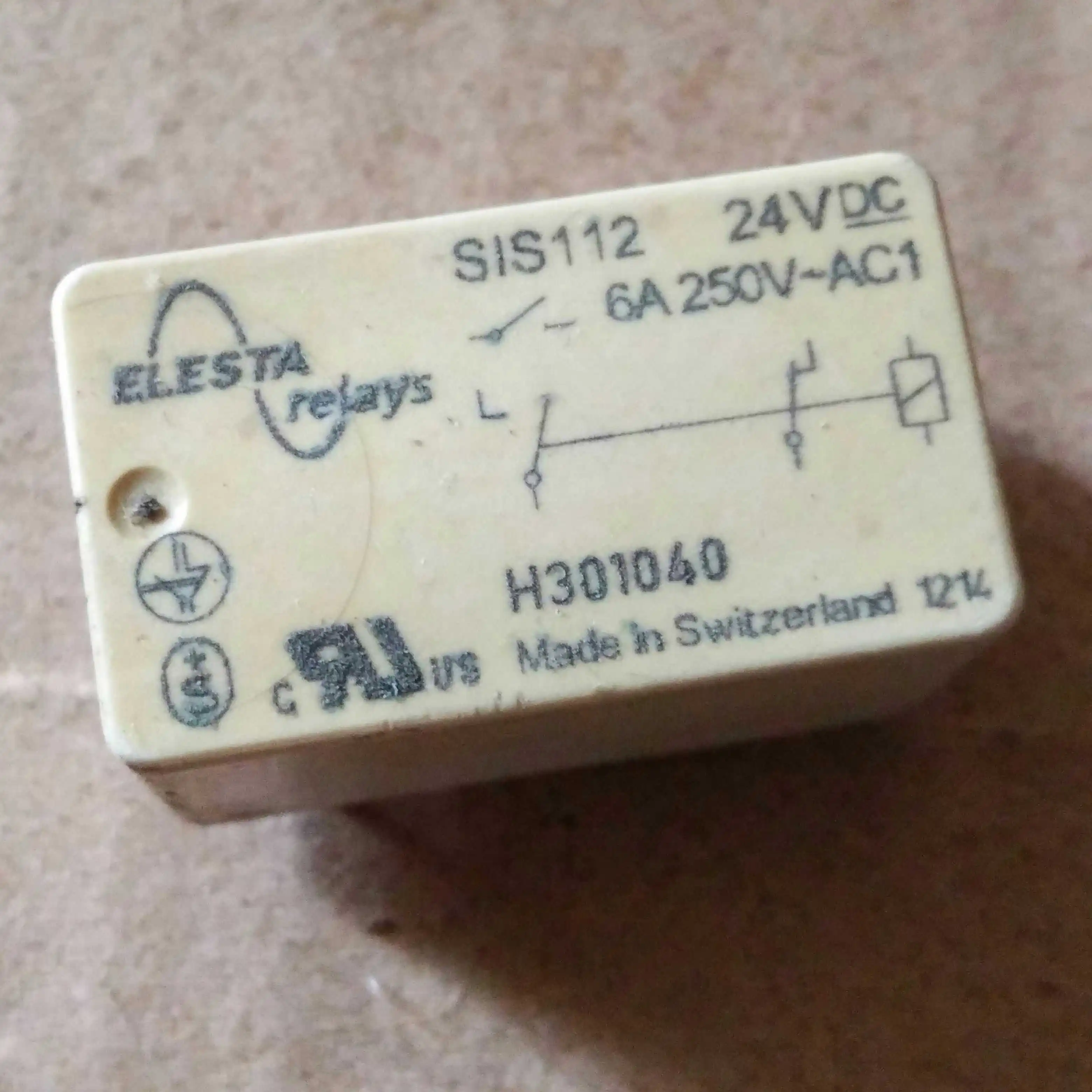 

Free Shipping 10PCS/LOT Safety Relay SlS112 24VDC