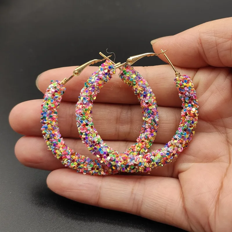 d Новые модные серьги обруча для женщин Цвет Bling bling круглые геометрические серьги ювелирные изделия для Свадебные бриллианты - Окраска металла: d