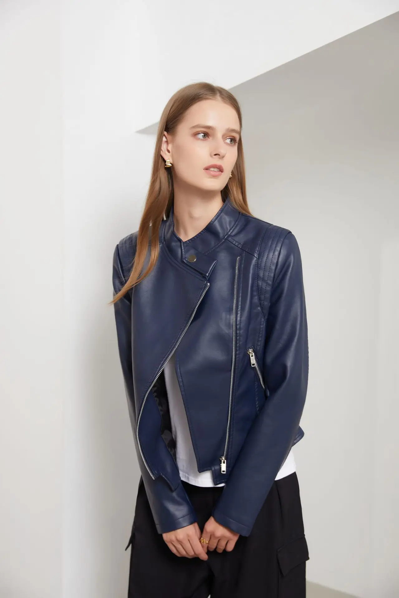 2022 New Spring Autumn PU Leather Jacket Women Slim Fit Short Coat Solid Long Sleeve Ladies Outwear