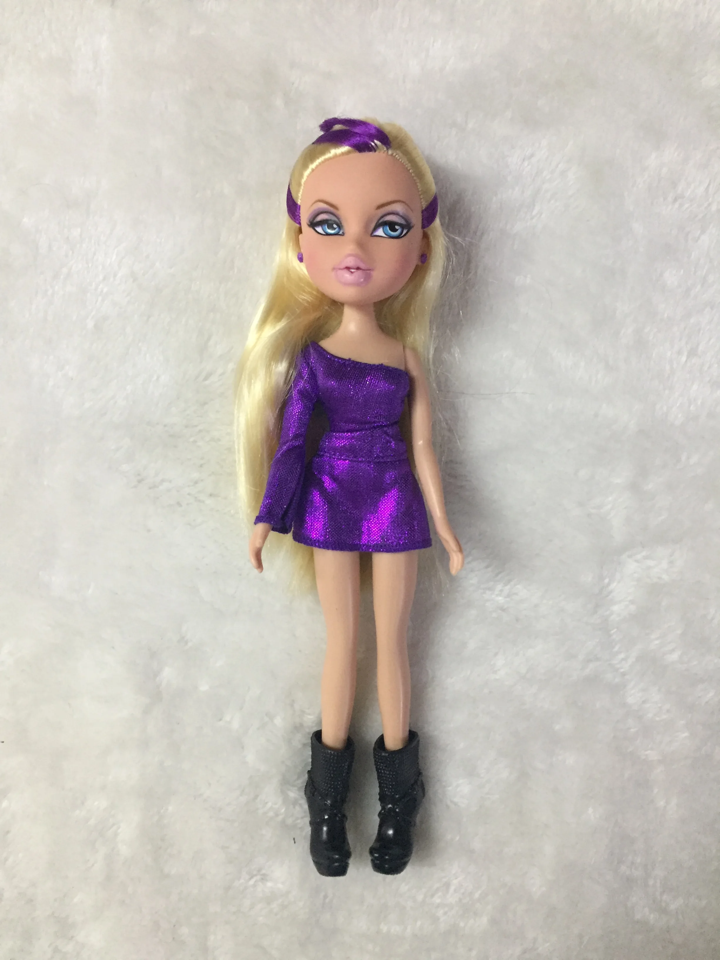 23 см оригинальная модная фигурка оригинальная Кукла Bratz красные волосы с одеждой одеваются игрушка лучший подарок для ребенка - Цвет: 03