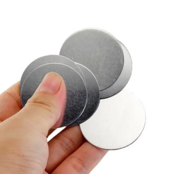 

200pcs 20x0.3mm Ultra Thin Anti Rust Iron Round Sheet