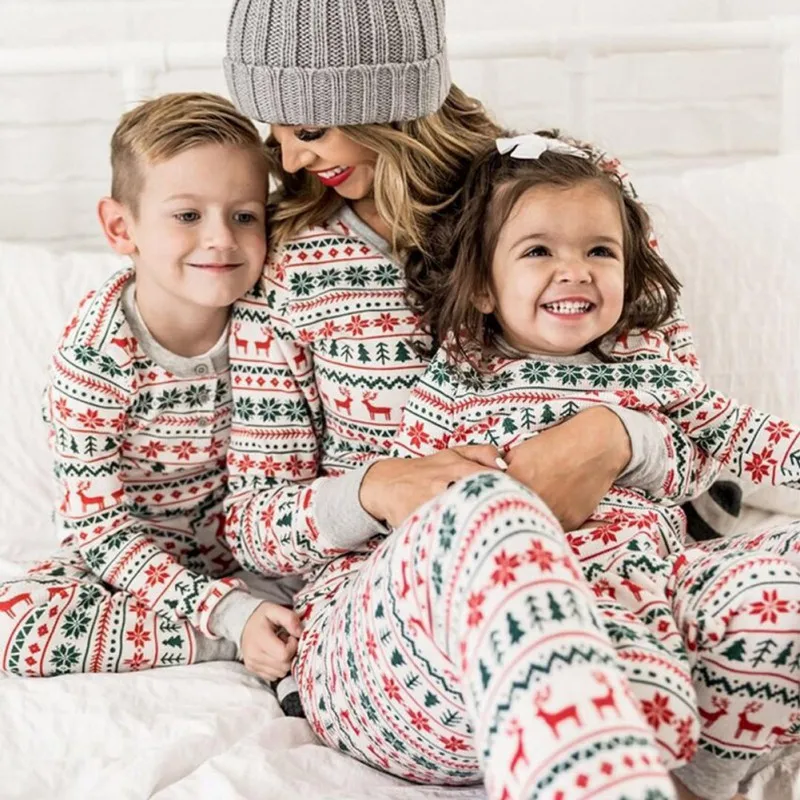 

Z Family Look Christmas Family Matching Clothes Parent-child Printing Home Service Cotton Two piece Set Family Christmas Pajamas