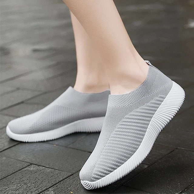 Women Flats Shoes Plus Size 43 Breathable Mesh Platform Sneakers Women Slip on Soft Ladies Casual Shoes Woman Knit Sock Flats