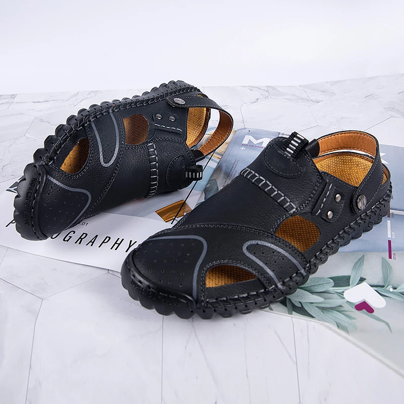 New Summer Men's Sandals Leather Breathable Soft Men's Beach Sandals Slides Handmade Sandals Roman Platform Outdoor Slippers Hot