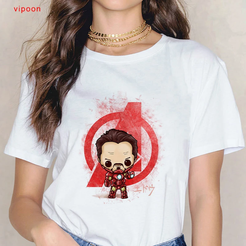 vogue t shirt outfits