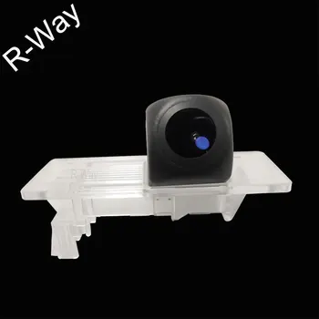

R-Way HD Car CCD Night Vision Backup Rear View Camera For VVW Passat Sagitar Lavida Skoda Yeti Rapid Spaceback Superb Octavia