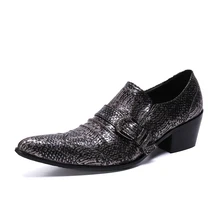 Модная повседневная мужская кожаная обувь с острым носком; модная Винтажная обувь с перфорацией; обувь в деловом стиле; Свадебная обувь