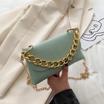 

Fashion crocodile pattern envelope bag 2020 spring and summer new bag female chain small square bag shoulder messenger bag