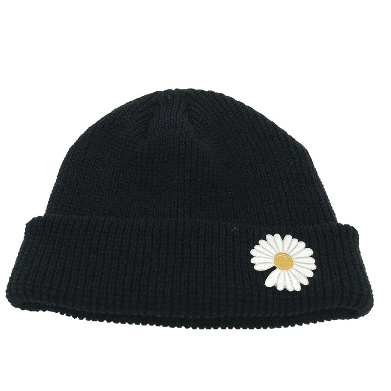 Daisy beanie Clearance