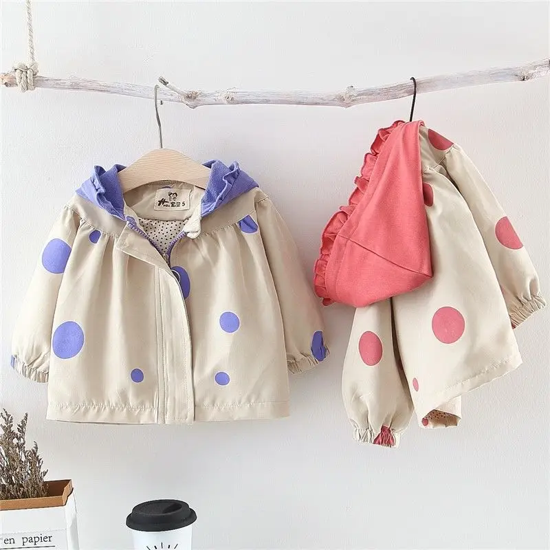 Милые Куртки в горошек Камуфляж для маленьких мальчиков одежда детская верхняя одежда Осенняя Водонепроницаемая корейская детская одежда куртки для малышей