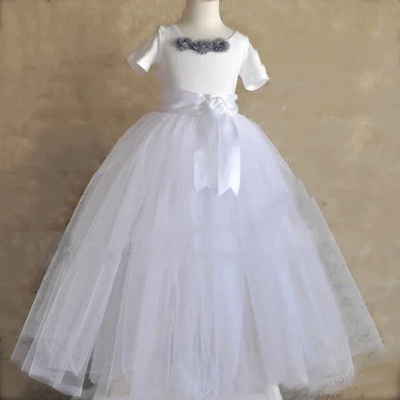 Customized White Flower Girl Dress for Wedding Ball Gown Puffy Tulle Girls Kids Pageant Communion Gown Size 2-16Y