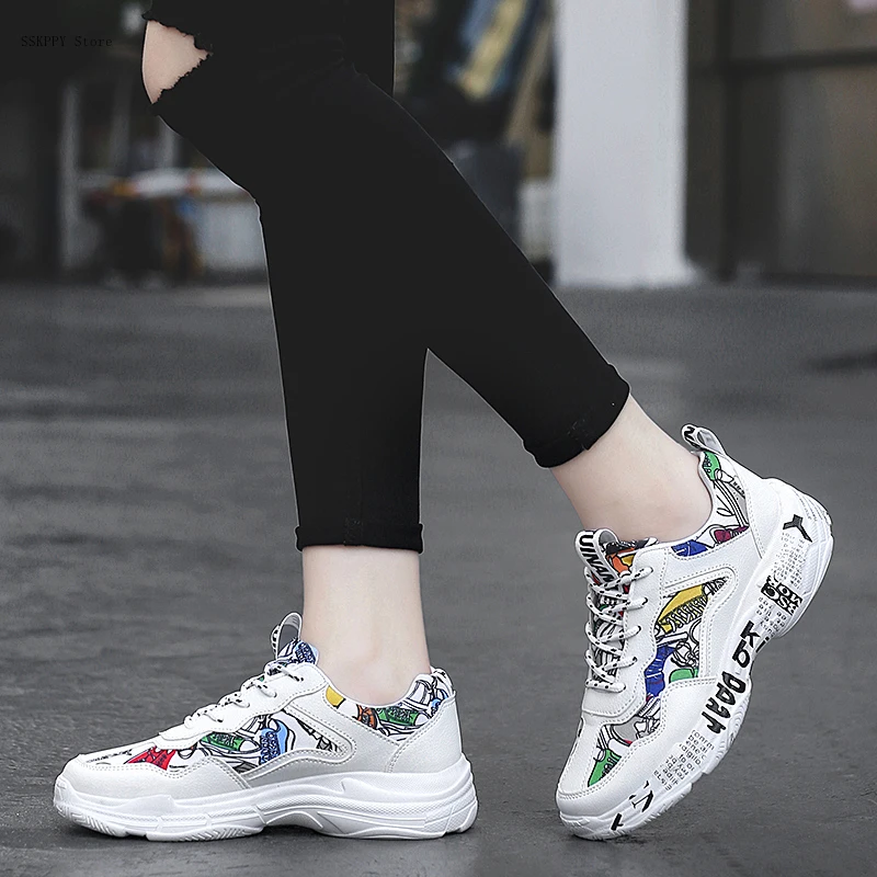 Sneakers Women Spring Woman Casual Fashion Shoes Size 35-43 Graffiti Ladies Vulcanized Shoes White Sneakers Lover Shoes