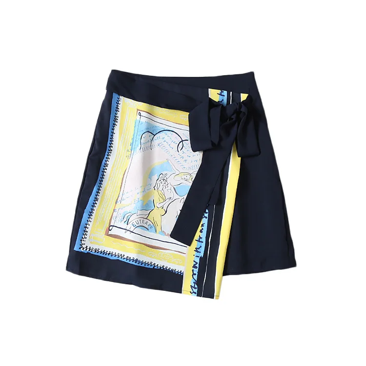 

A Generation of French Vintage Oil Painting Non-mainstream Wind Irregular Hypotenuse High-waisted Half-length Short Skirt Entity