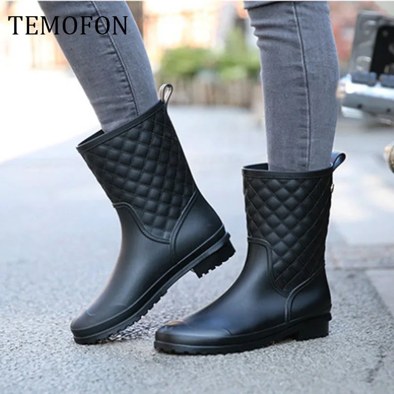 

Rain Boots Women Rubber Warm Shoes Plaid Casual Shoes Ladies Waterproof Mid-Calf Snow Rain Ladies Boots Botine Femme 2019 HVT555