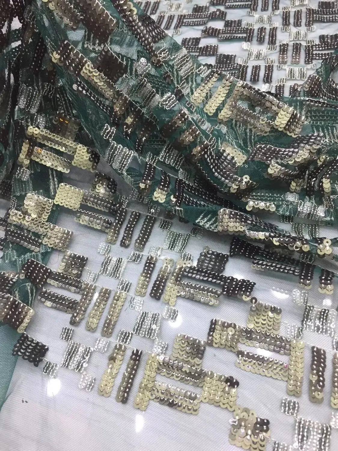 

African Lace Fabric top Quality JIANXI.C-104006 African Tulle French Lace Fabric with sequins