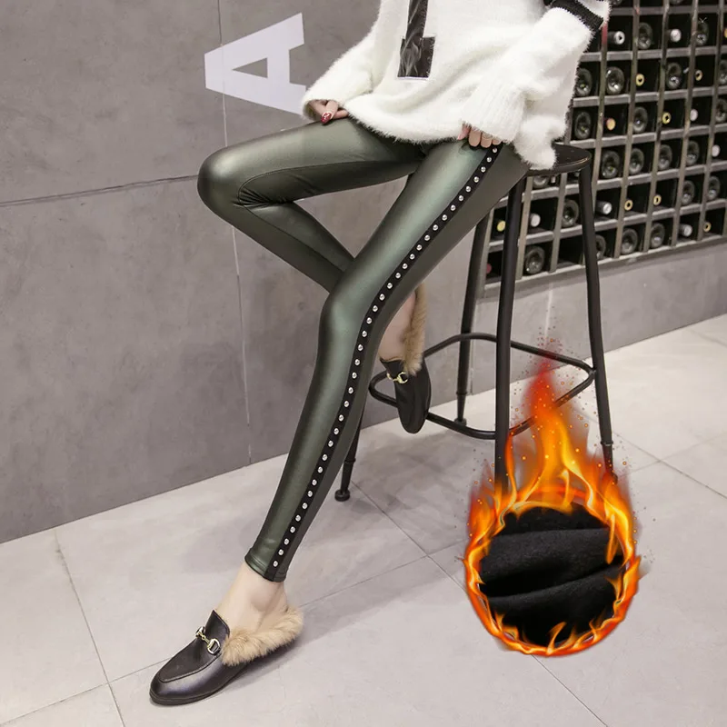 Velvet Winter Warmth Women Pants Fleece PU Leather Leggings Women Fashion Slim Rivets Pencil Pant Ladies Skinny Pants
