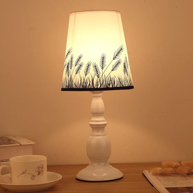 Европейская лампа тканевый ламповый абажур железная основа Современная прикроватная тумбочка для спальни светодиодный настольный ламповый светильник в помещении