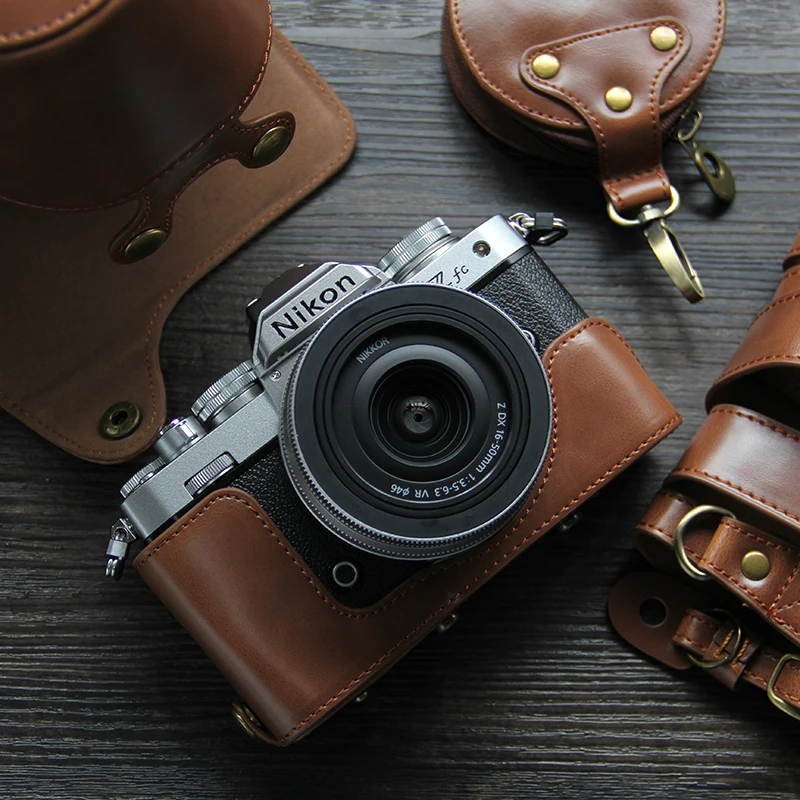 The black Nikon Zfc camera is now available also in Japan - Seriously
