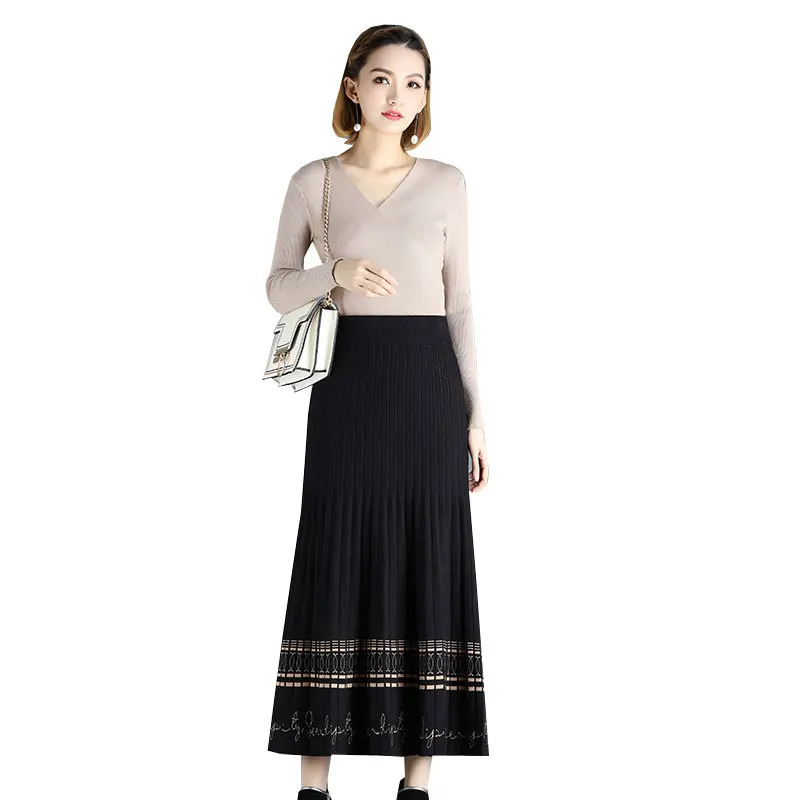 

Women 2020 Plus Size Atumn and winter Elegant High Waist Long Skirt Casual Ladies Knitted Skirt Chinese national style
