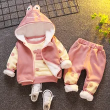 Одежда для маленьких девочек Теплая Одежда наборы для новорожденных милый хлопчатобумажный жилет+ топ+ Штаны тренировочные костюмы из 3 предметов для малышей с героями мультфильмов; плотный бархат; комплект