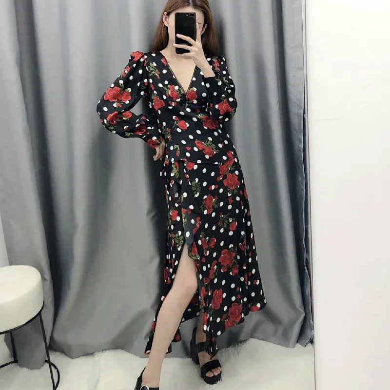 

Fall 2019 women's European and American style new Joker wave print shirt+skirt suit 2157/242