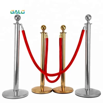 

Red carpet pole isolation belt 1.5M red rope isolation belt hotel post office mall concierge with gold rope railing