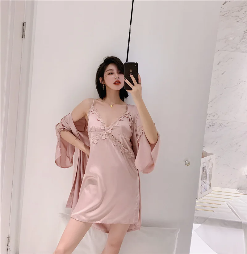 13251333294_826603078