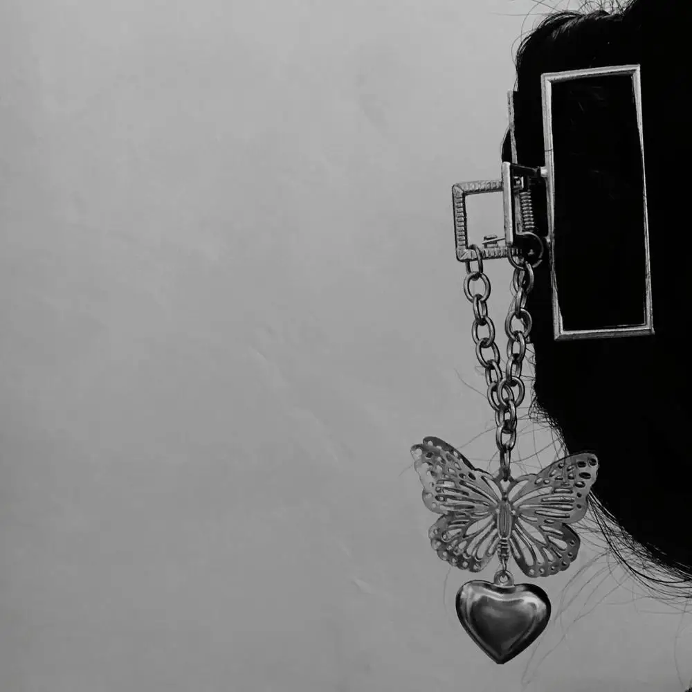 Hollow Out Butterfly Heart Tassel Hair Pins For Women Girl Vintage Metal Silver Color Harajuku Hair Clip Jewelry Accessories New