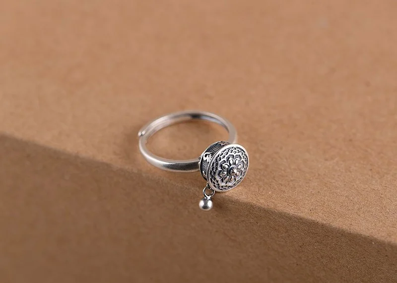 Ручной работы 925 серебро тибетское Молитвенное Колесо кольцо буддистское Ом кольцо с мантрой на удачу женское кольцо