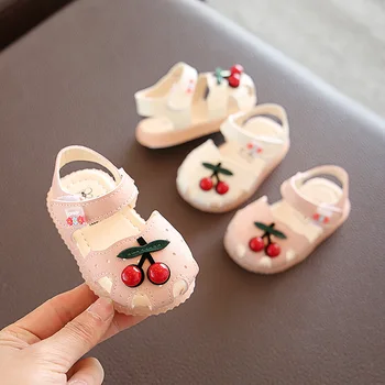 

2020 summer new PU leather girl shoes solid color hook and loop baby walker non-slip breathable baby comfortable
