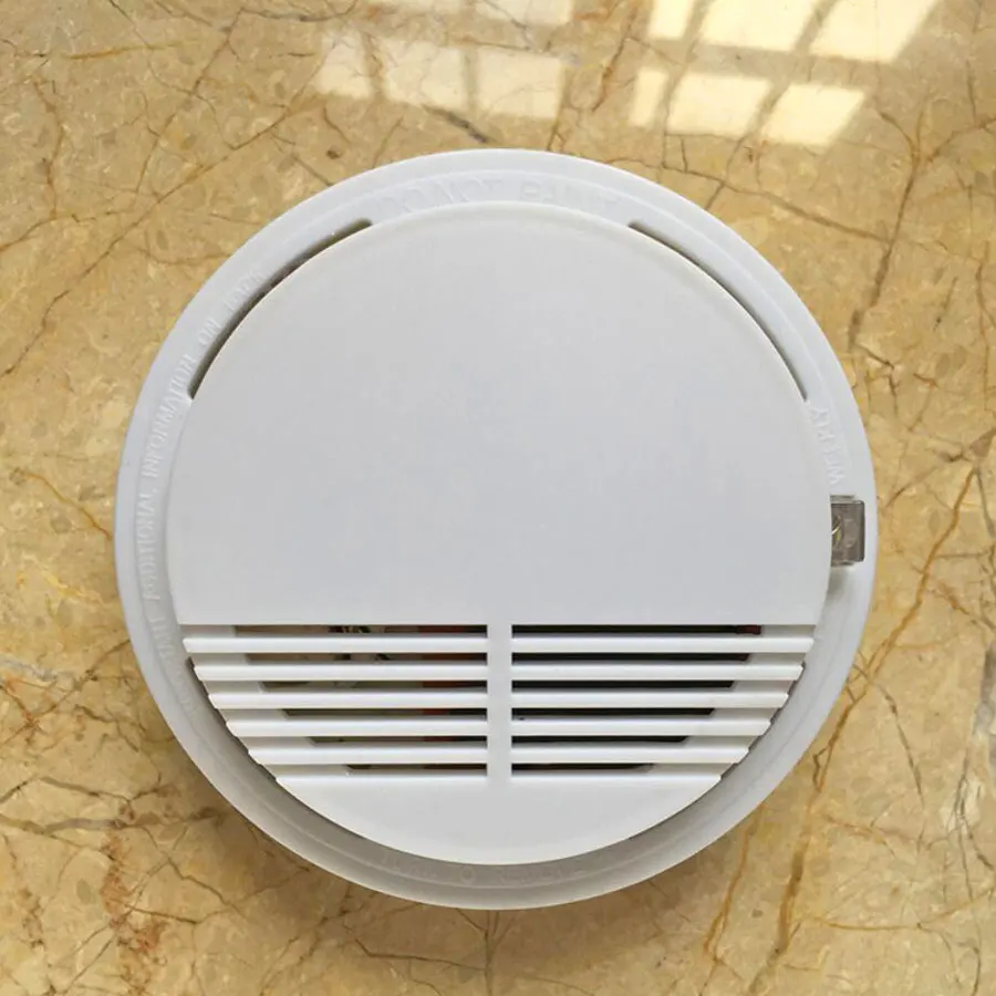 China Shenzhen 9V Battery Operated Sensitive Smoke Sensor Fire Smoke Detector Alarm Wireless RF433Mhz 2262 1527 Smoke Detector