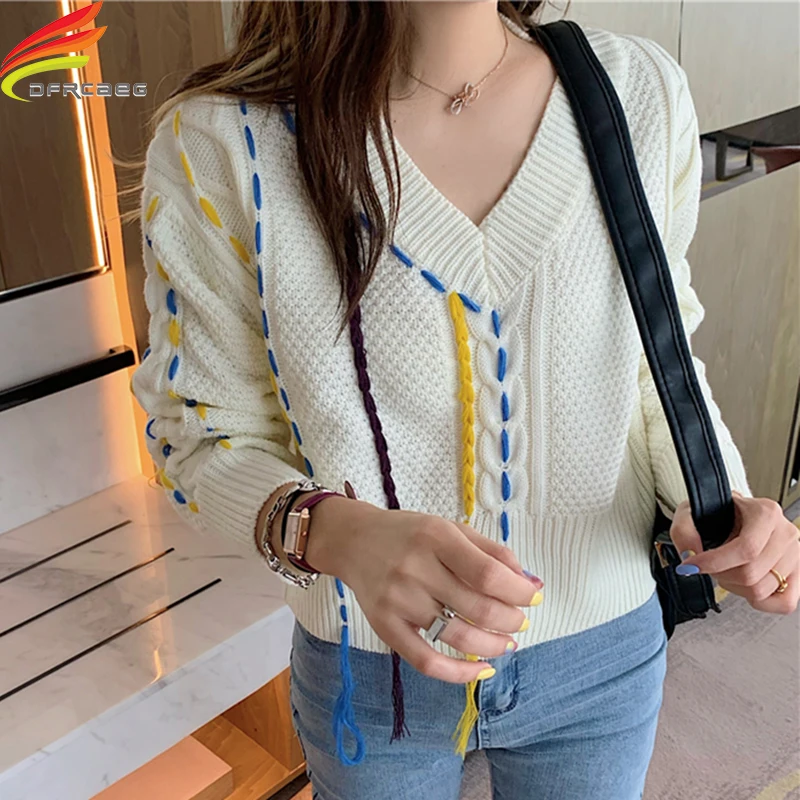 

New 2020 Winter Women Sweaters And Pullovers V Neck Collar Knitted White Sweater With Tassel Streetwear Ladies Tops Jumpers