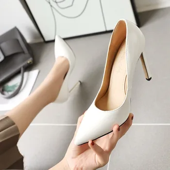 

Spring and autumn new high-heeled shoes, women's thin heels, Korean princess, all kinds of sharp head, nude color, little fresh