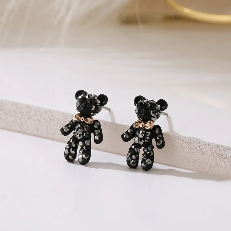 

Korean Cute Bear Crystal Earrings for Women 925 Sterling Silver Hypoallergenic Stud Earrings Simple Versatile Earrings Jewelry