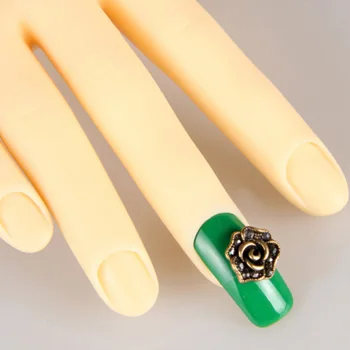

New 1pc Useful Silicone Prosthetic Personal Nail Art Hand Nail Training Display Model Hands Flexible Salon Manicure Tools
