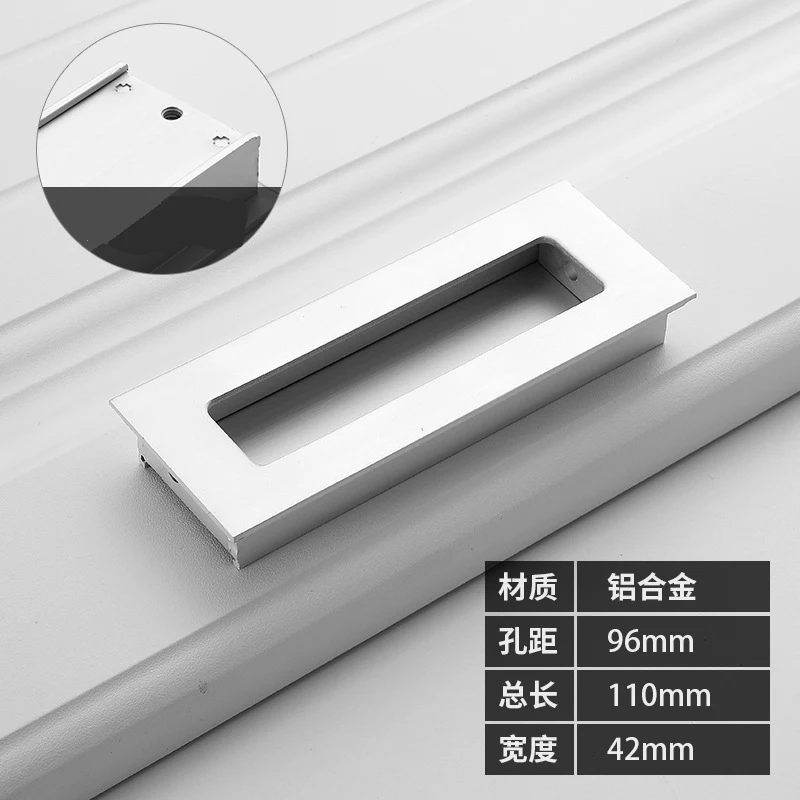 10175767423_1757771118