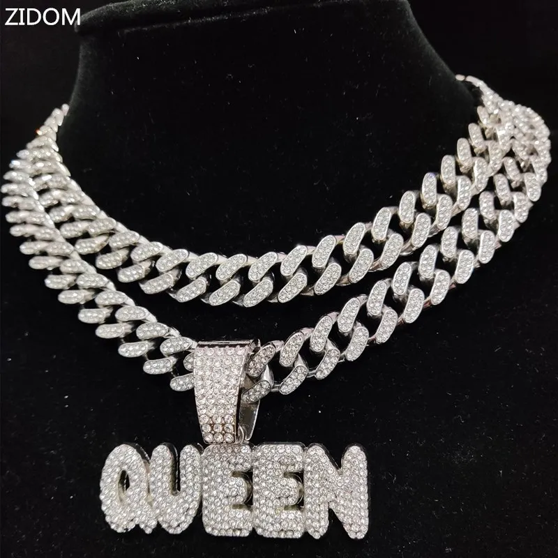 Men Women Hip Hop Queen Letter Pendant 