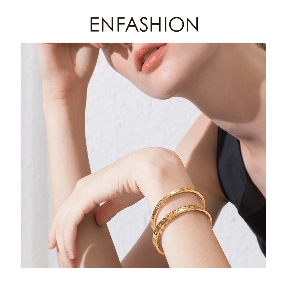 Comprar Pulseras y brazaletes de estrellas huecas enmoda para mujer pulseras de acero inoxidable de Color dorado para mujer Regalos para amigos joyería BM192011