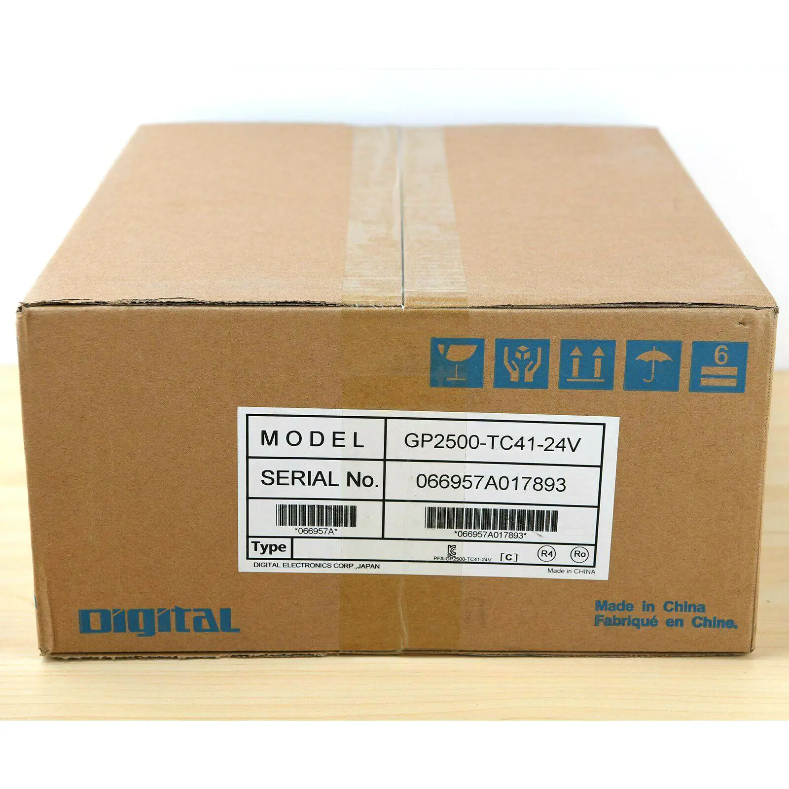 Новые и оригинальные GP2500-TC41-24V GP2500TC4124V HMI