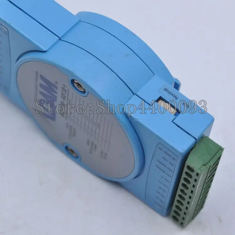 Advantech ADAM-4018+ Advantech 8-канальный видеорегистратор регулятор температуры с термопарным Вход модуль