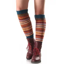 Гольфы в европейском стиле; сезон осень; цветные полосатые груды носков; флуоресцентные камуфляжные богемные вязаные теплые носки из акрила