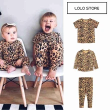 Детские футболки г., осенняя одежда для мальчиков, куртки, штаны Популярные желтые футболки пальто для маленьких девочек, свитер хлопковые топы, футболки для детей от 1 до 8 лет