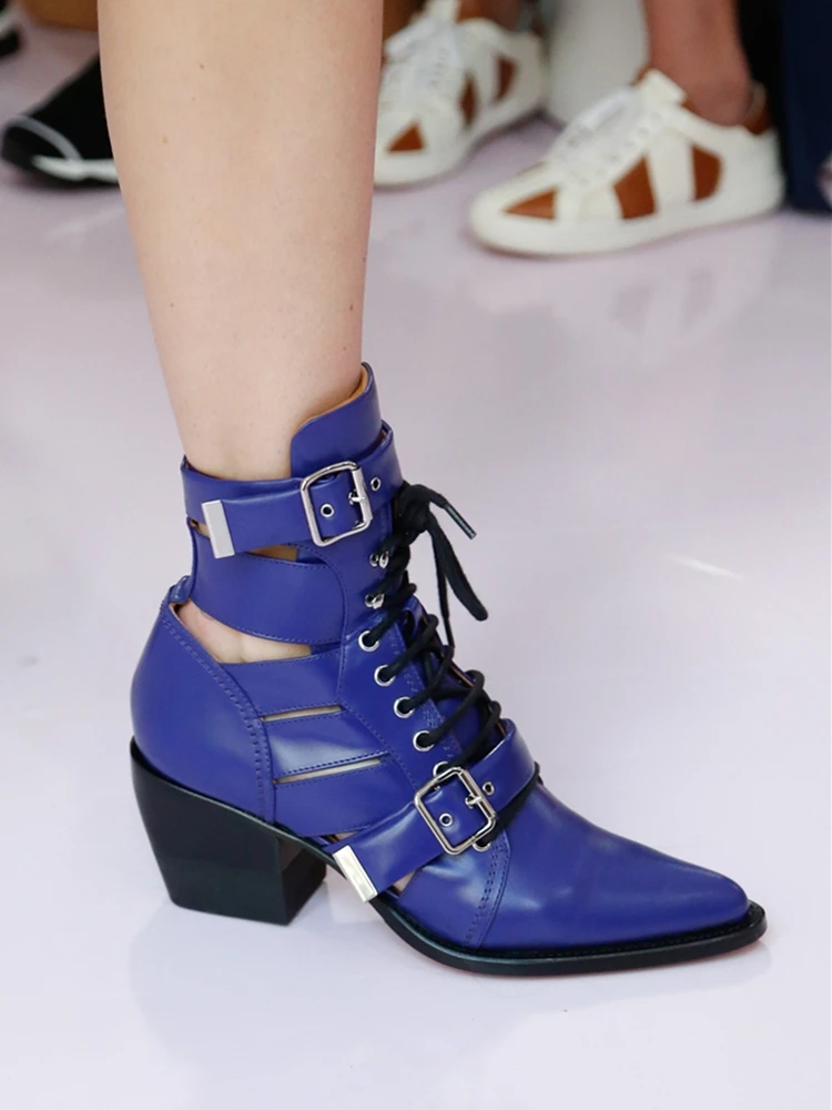 Women's Shoes