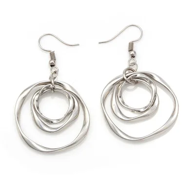 

Fashion Statement Earrings 2019 Punk Geometric Earrings For Women Big Triple Circle Ear Stud Shellhard Metal Earring Jewelry