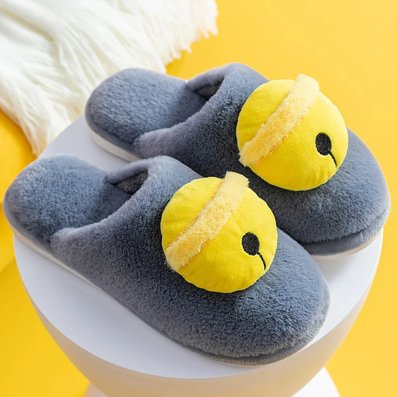 

Woman Slippers with Fur Keep Warm Indoor Slippers Lovely Bells Casual Women Shoes Comfy Slippers for Women Winter Slippers Home