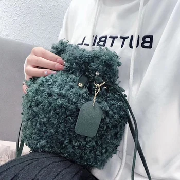 

Brand new women's bag small crossbody bag 2019 fashion high quality lamb hair single shoulder bag luxury women's handbag
