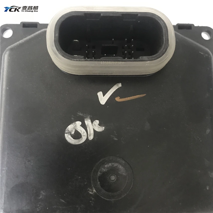 1X YCK 80A 907 397 B головной светильник управление Modul Q5 полный светодиодный налобный фонарь DRL компьютер балласт 80A907397B б/у