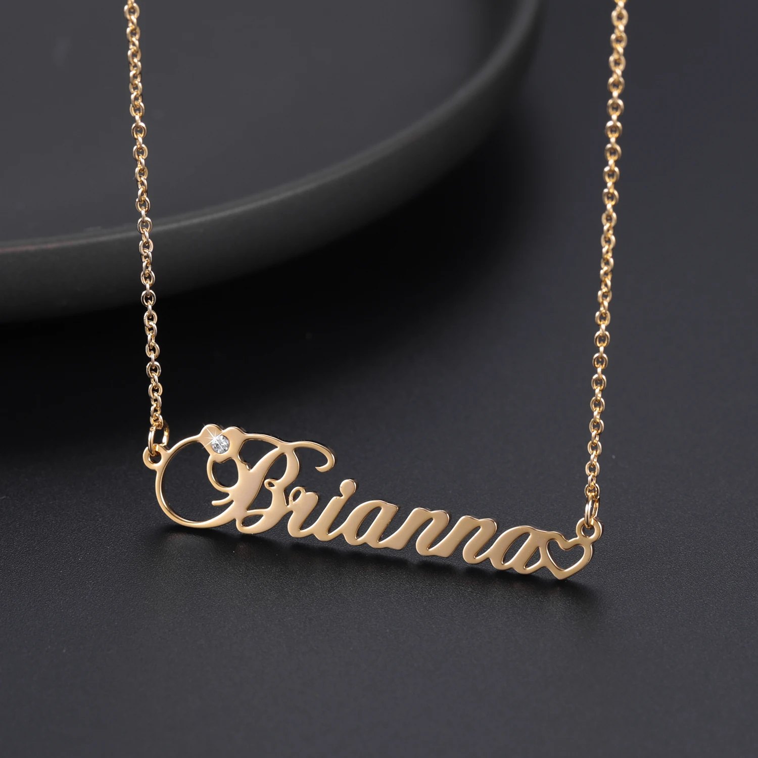 Индивидуальное именное ожерелье Iced Out с алмазной табличкой массивное из