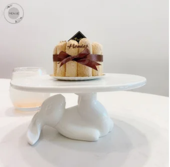 one rabbit Креативная фарфоровая подставка для торта с кроликом декоративная керамическая сервировка десерта поднос для кекса декоративная столовая посуда подарочные принадлежности для рукоделия - Цвет: one rabbit