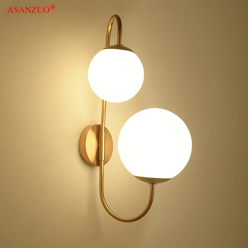 Современная Золотая настенная лампа бра со стеклянными шариками для фойе